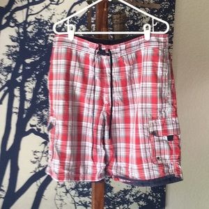 Men’s board shorts Size L